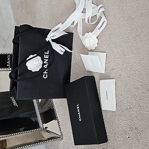 Chanel Gift Wrapping Bundle